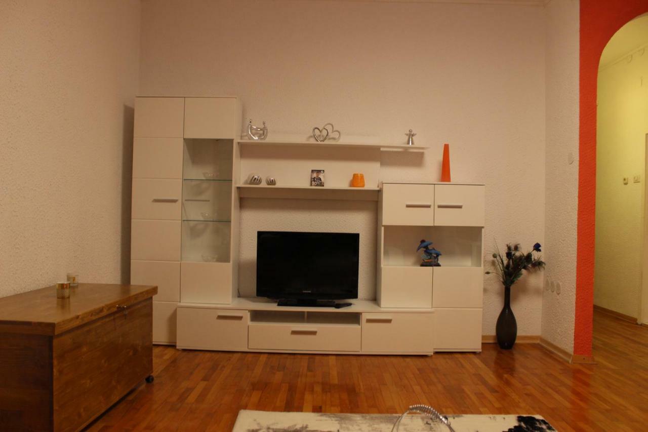 Piran Room's Luaran gambar
